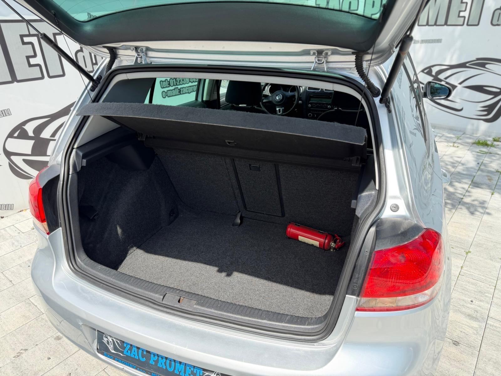VW Golf 6 1,6 TDI ## KLIMA ## ORLICAN AUTIĆ ** KRED- KART ** HR-AUTO, fotografija 12