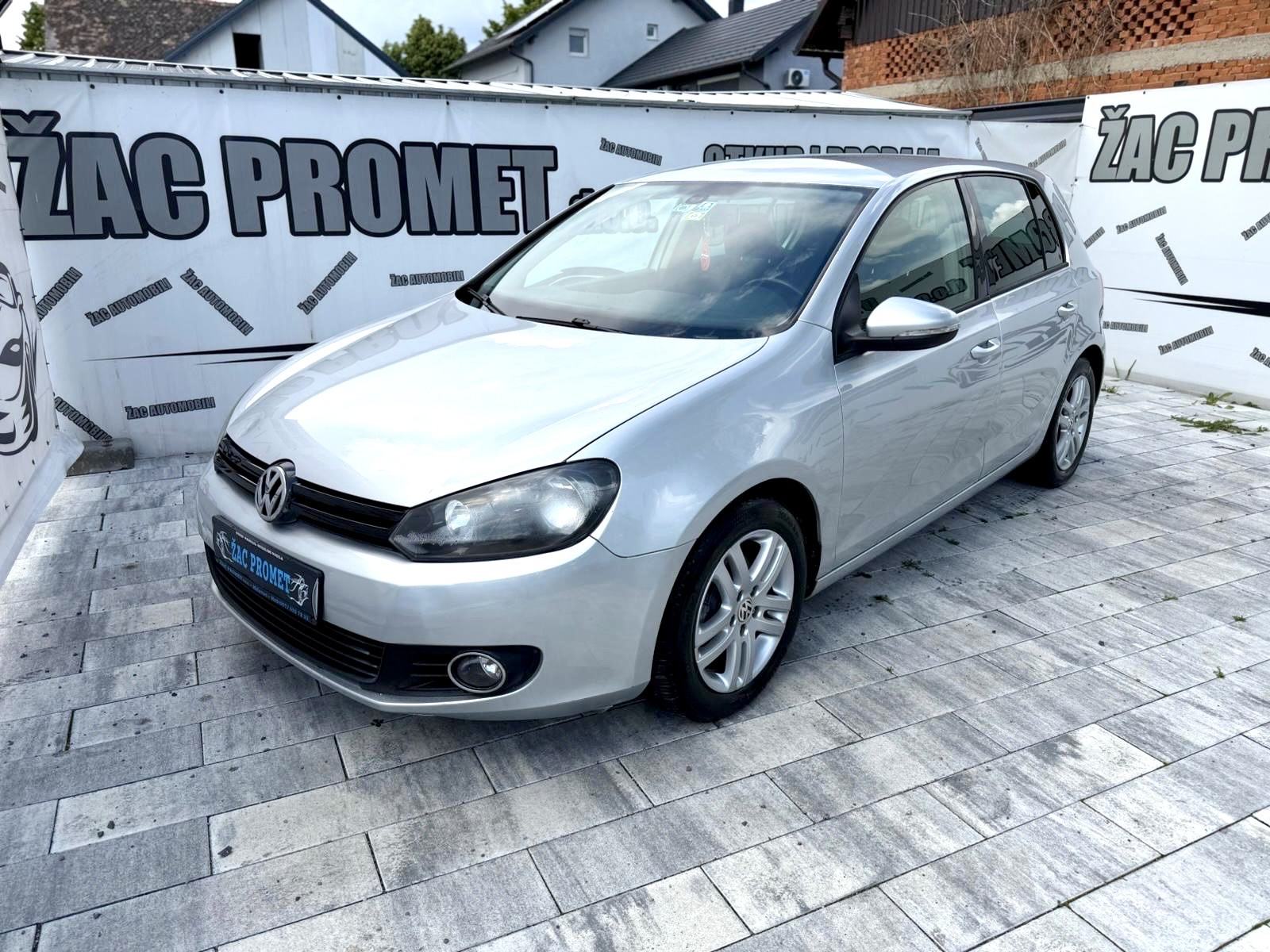 VW Golf 6 1,6 TDI ## KLIMA ## ORLICAN AUTIĆ ** KRED- KART ** HR-AUTO, fotografija 18
