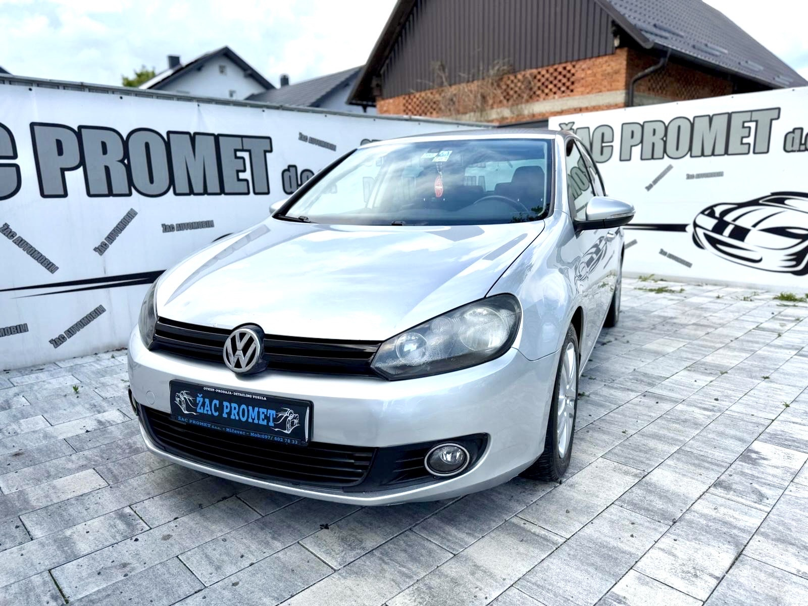 VW Golf 6 1,6 TDI ## KLIMA ## ORLICAN AUTIĆ ** KRED- KART ** HR-AUTO, fotografija 2