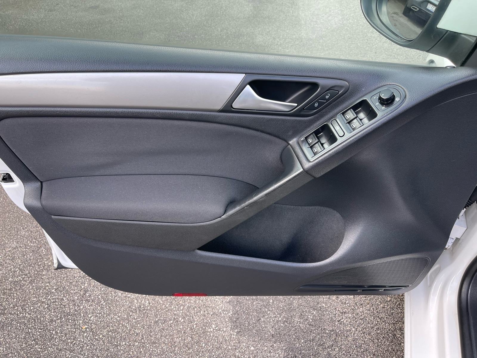 VW Golf 6 1,6 TDI !!, fotografija 9