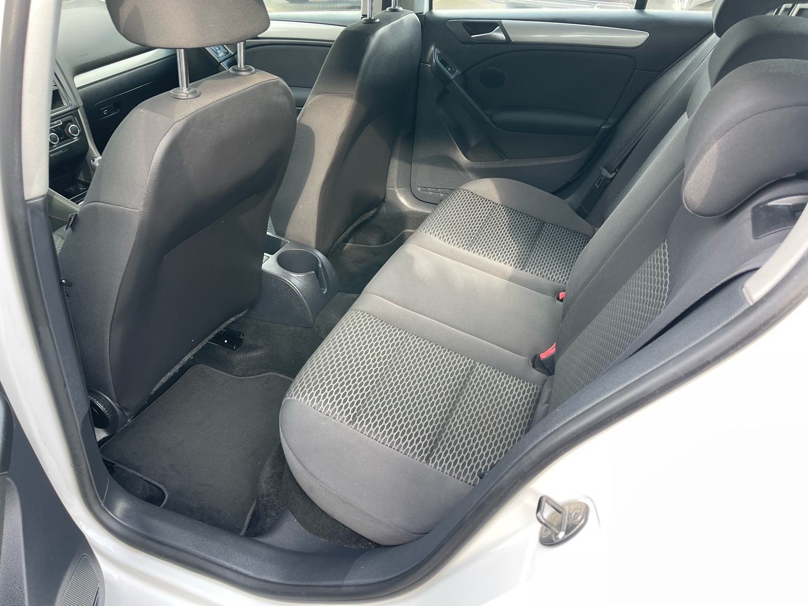 VW Golf 6 1,6 TDI !!, fotografija 12