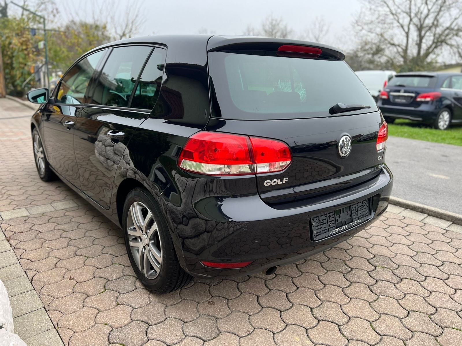 PRVI VLASNIK !!!VW Golf 6 1,6 TDI 137000km.servisiran, fotografija 4