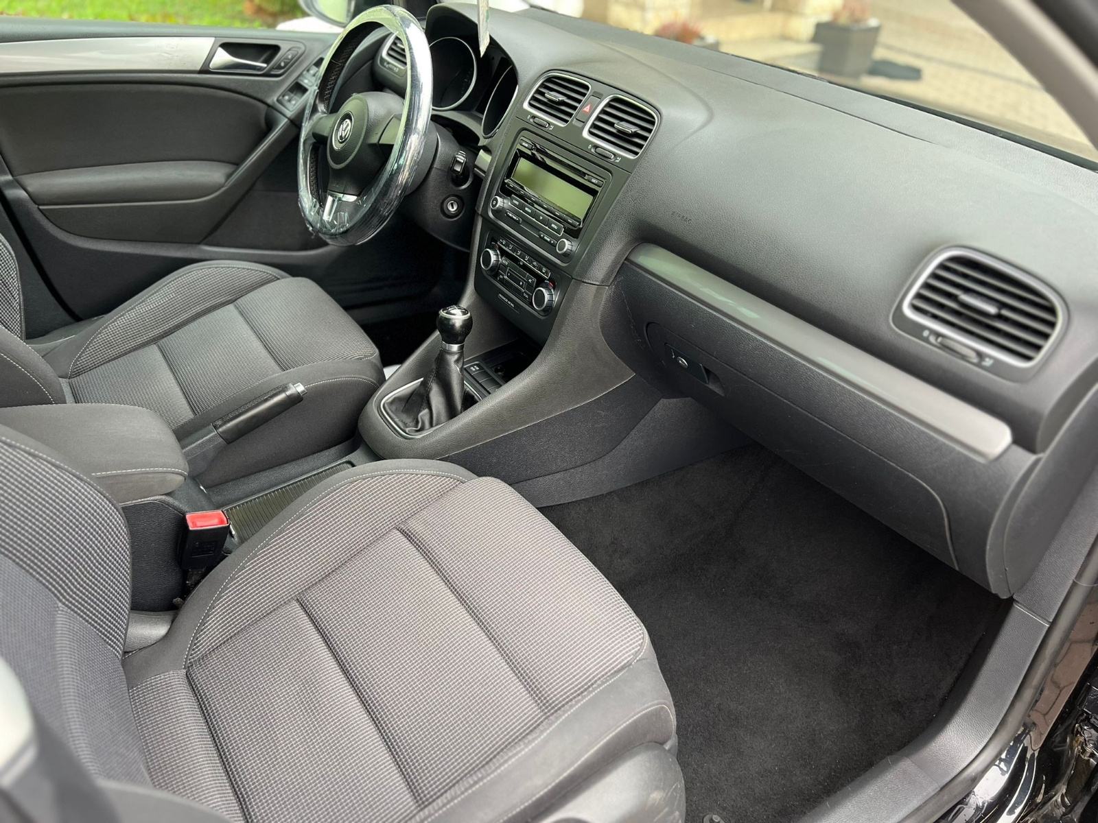 PRVI VLASNIK !!!VW Golf 6 1,6 TDI 137000km.servisiran, fotografija 17