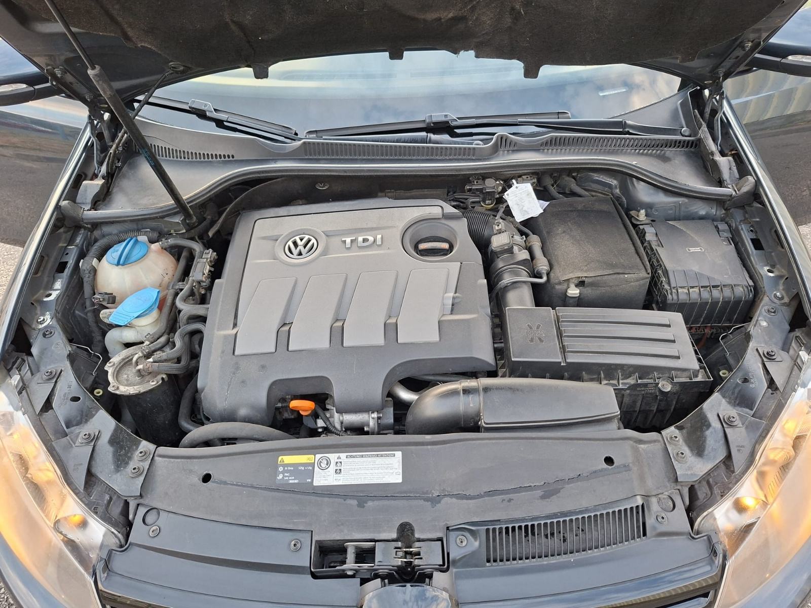 VW Golf 6 1,6 TDI odličan, fotografija 18