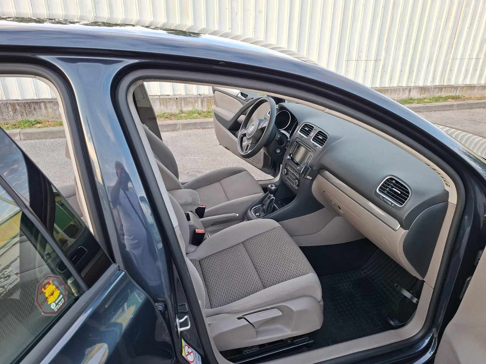 VW Golf 6 1,6 TDI odličan, fotografija 13