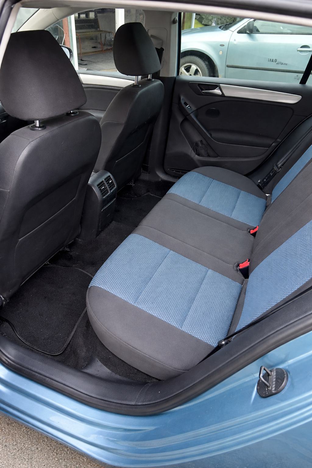 VW Golf 6 1,6 TDI, pogled izvana - slika 3