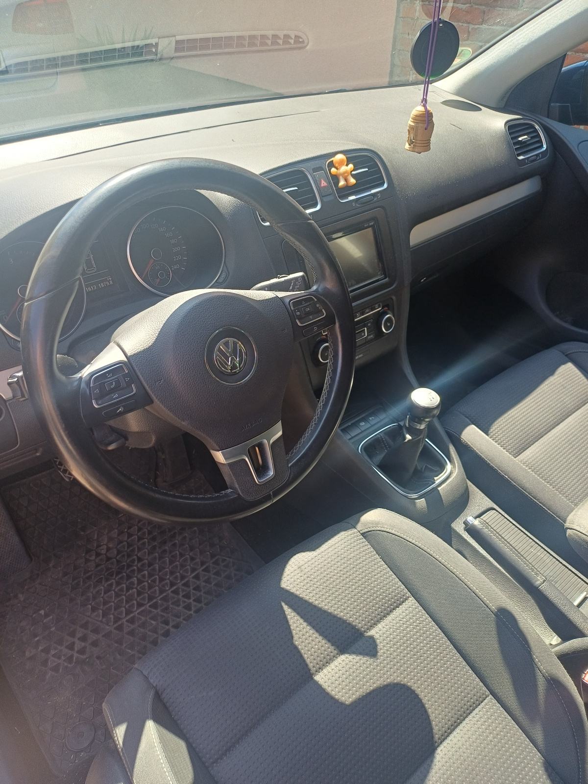 VW Golf 6 1,6 TDI reg.do 5.7.2027, fotografija 8