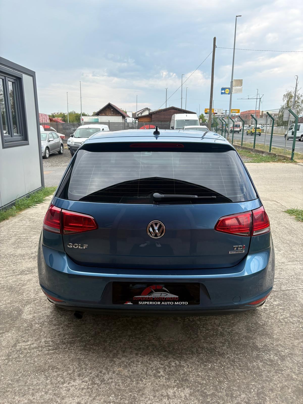 VW Golf 7 1,6 TDI registriran,set zimskih guma, webasto, fotografija 4