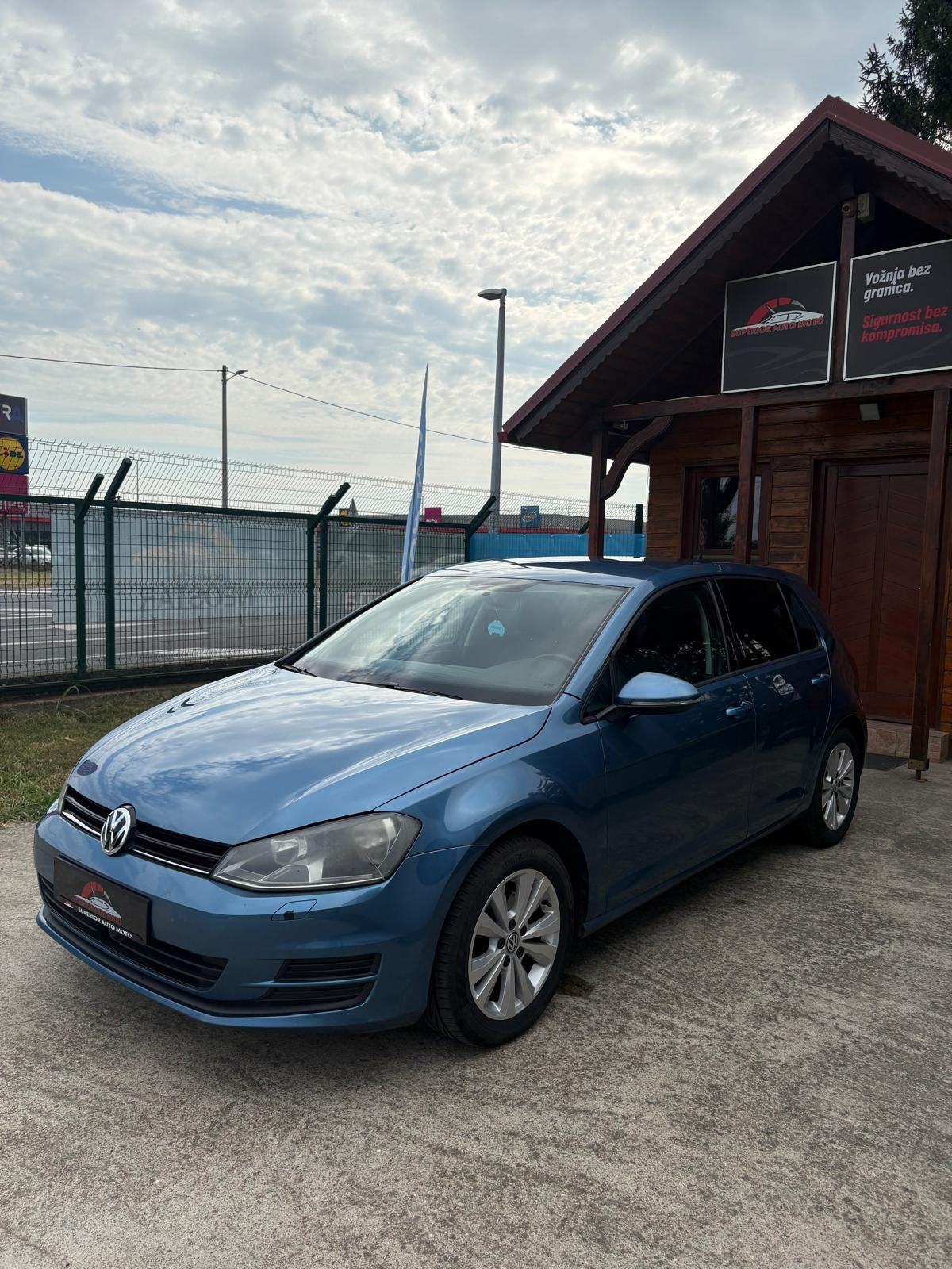 VW Golf 7 1,6 TDI registriran,set zimskih guma, webasto, fotografija 5