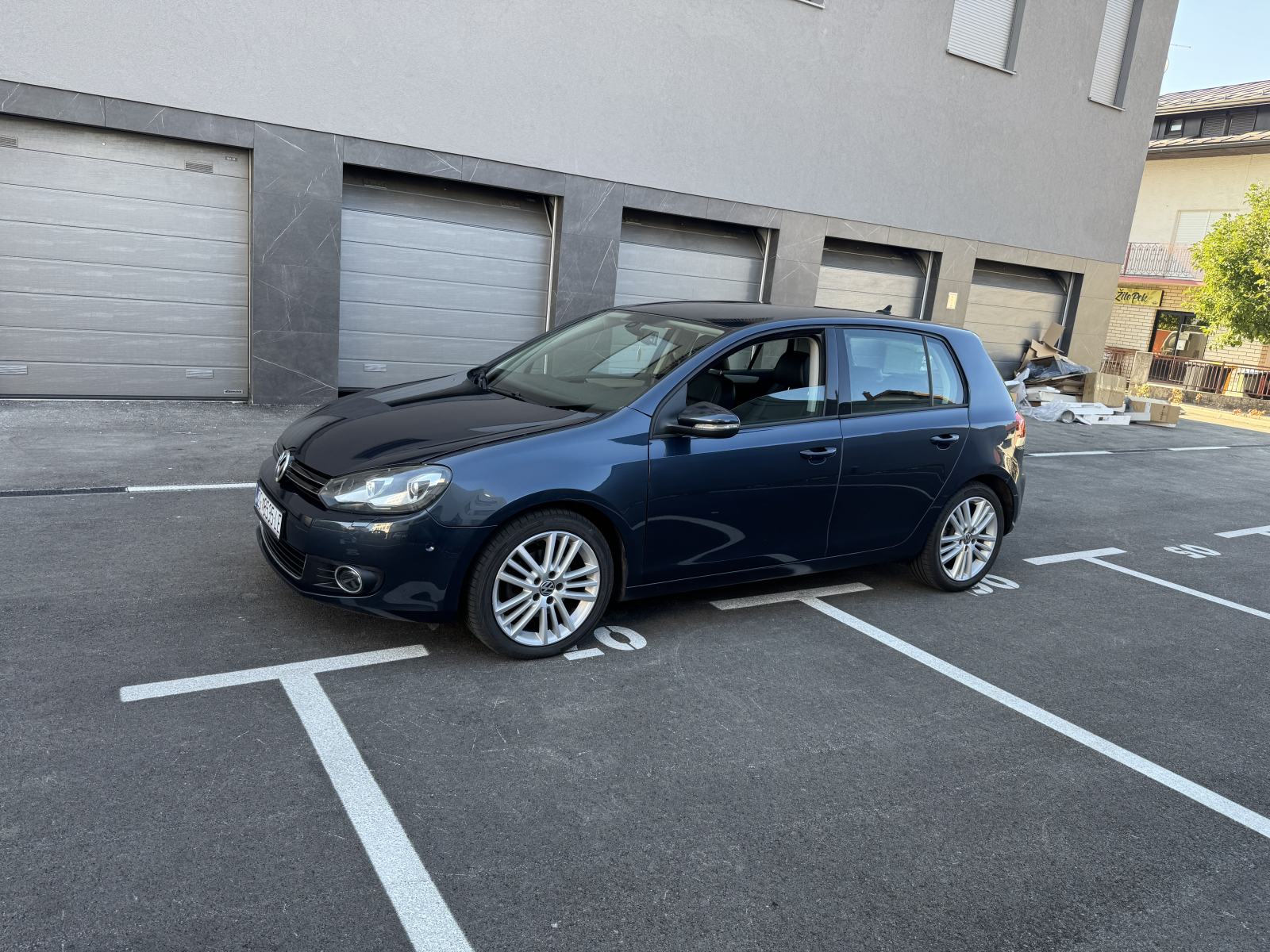 VW Golf 6 2,0 TDI 103KW HIGHLINE, fotografija 2