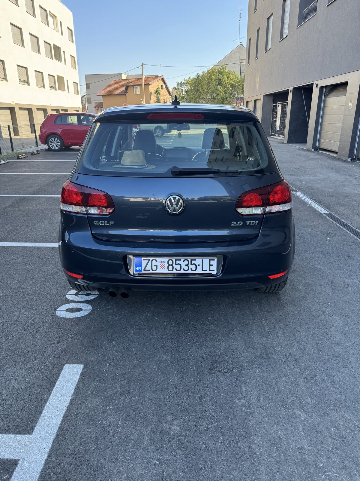 VW Golf 6 2,0 TDI 103KW HIGHLINE, fotografija 4