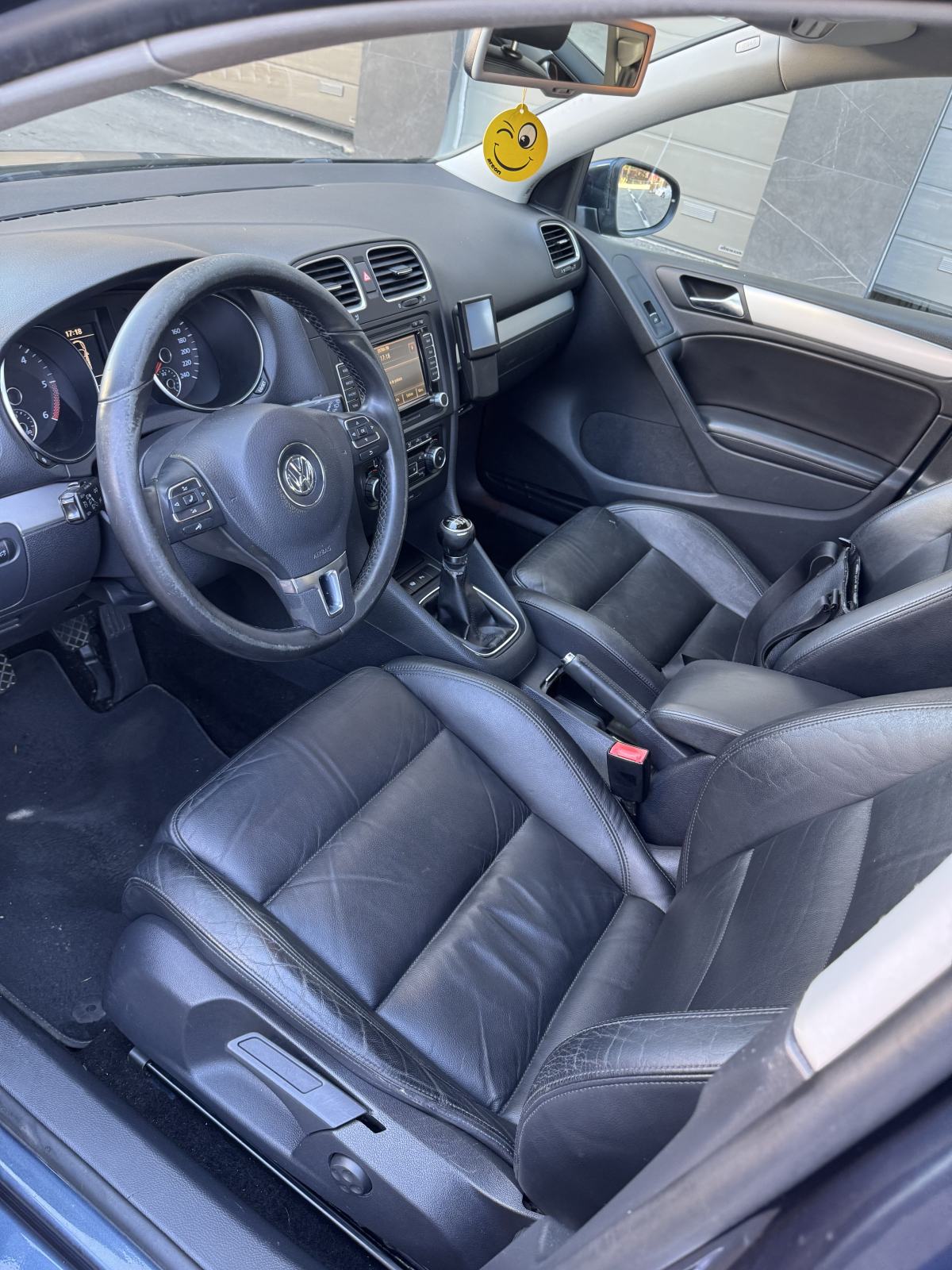 VW Golf 6 2,0 TDI 103KW HIGHLINE, fotografija 8