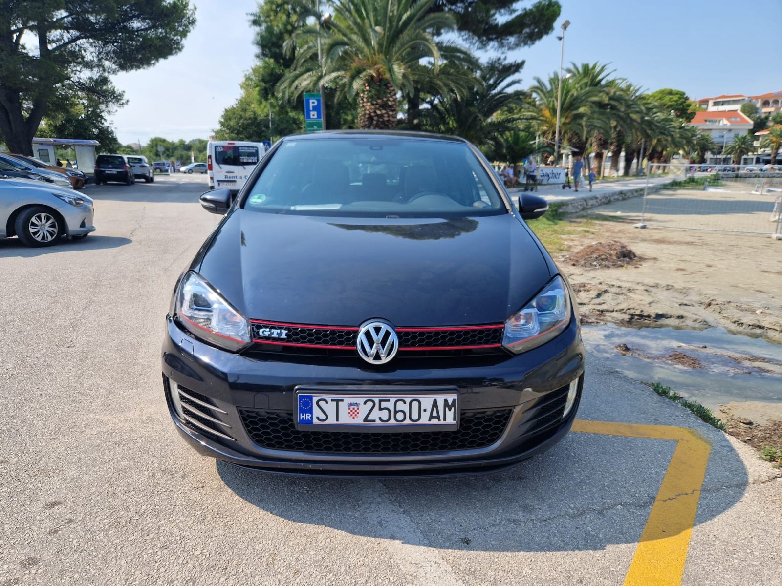 VW Golf 6 2,0 GTI DSG F1, fotografija 11