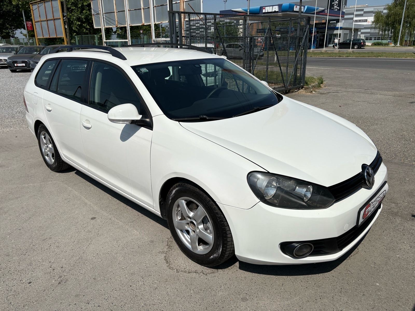VW Golf 6 Variant 1,6 TDI REG:01/2027 - KLIMA - AUTOKREDIT, fotografija 8
