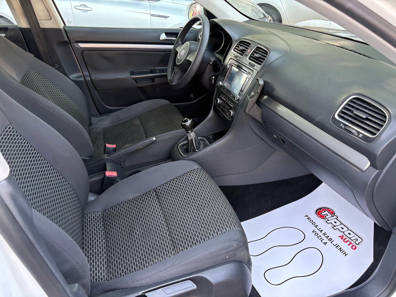 VW Golf 6 Variant 1,6 TDI REG:01/2027 - KLIMA - AUTOKREDIT, fotografija 18
