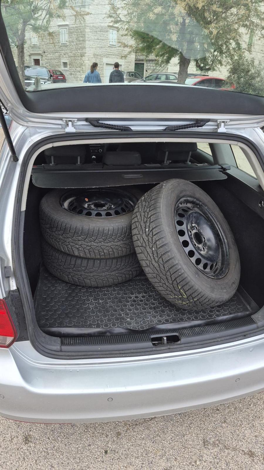 VW Golf 6;1,6 TDI,.,zupčasti promjenjen, fotografija 6