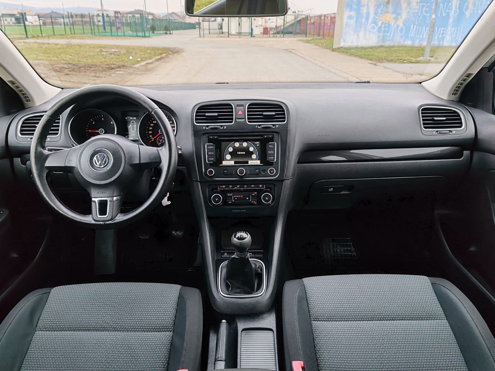 VW Golf 6 Variant 2,0 TDI, 2011g. 217000 km, KARTICE 24/36 RATA, fotografija 14