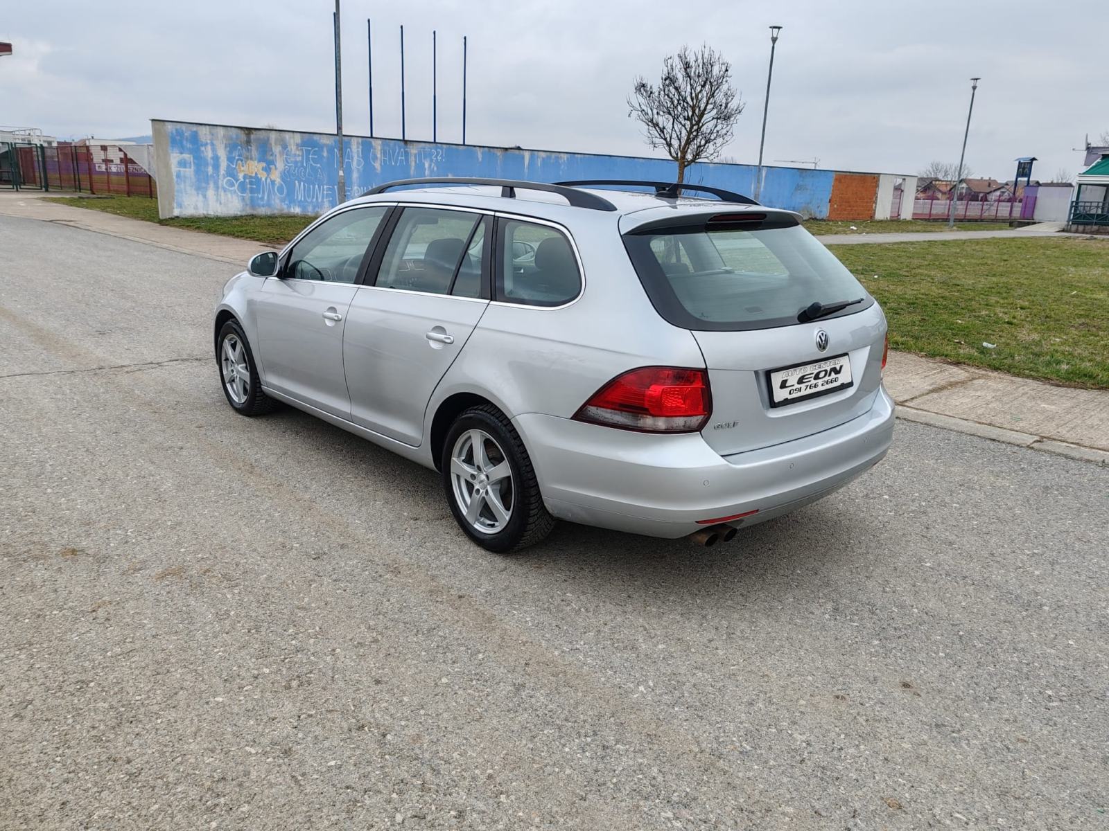 VW Golf 6 Variant 2,0 TDI, 2011g. 217000 km, KARTICE 24/36 RATA, fotografija 6