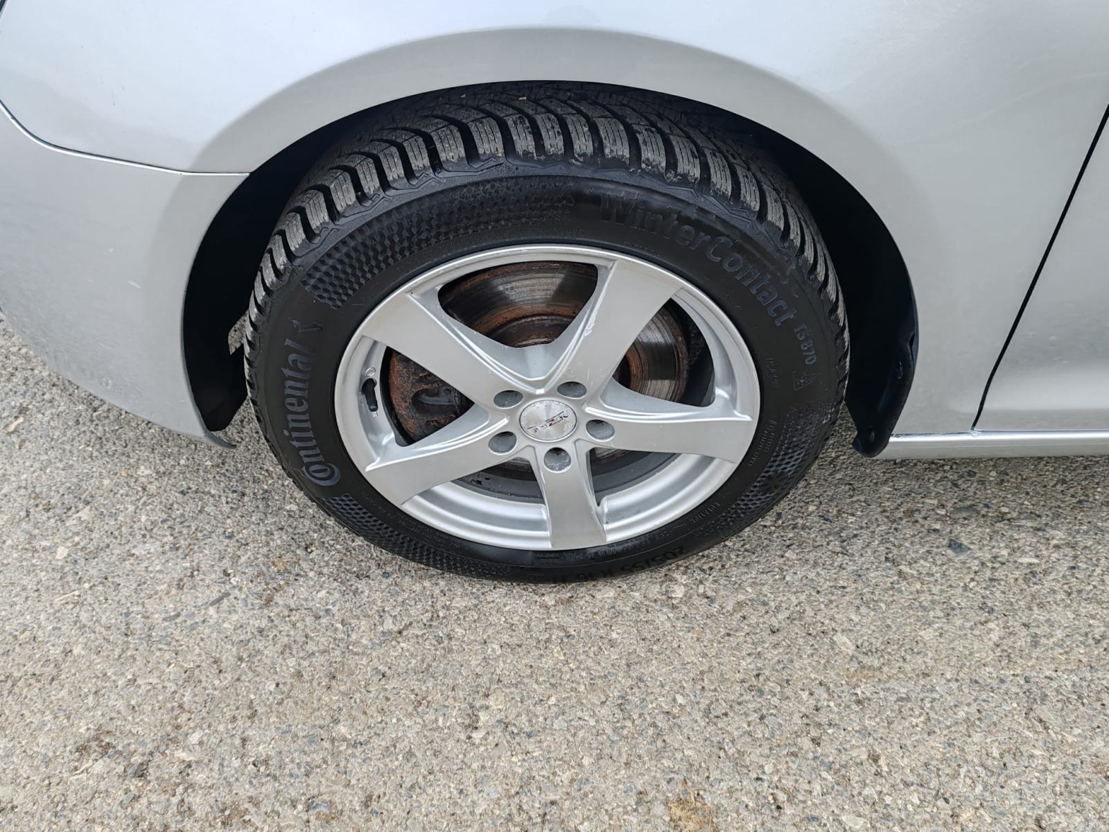 VW Golf 6 Variant 2,0 TDI, 2011g. 217000 km, KARTICE 24/36 RATA, fotografija 7