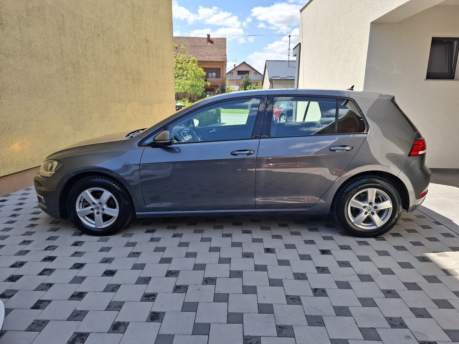 Golf 7 5 1 6 TDI RABBIT KAMERA RADAR JAMSTVO 171tkm 2017 VELIKI SERVI, fotografija 5