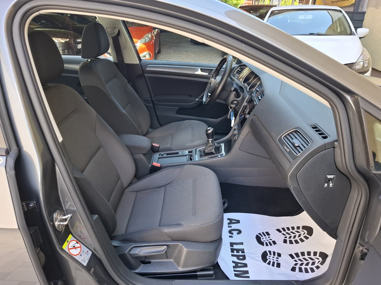 Golf 7 5 1 6 TDI RABBIT KAMERA RADAR JAMSTVO 171tkm 2017 VELIKI SERVI, fotografija 10