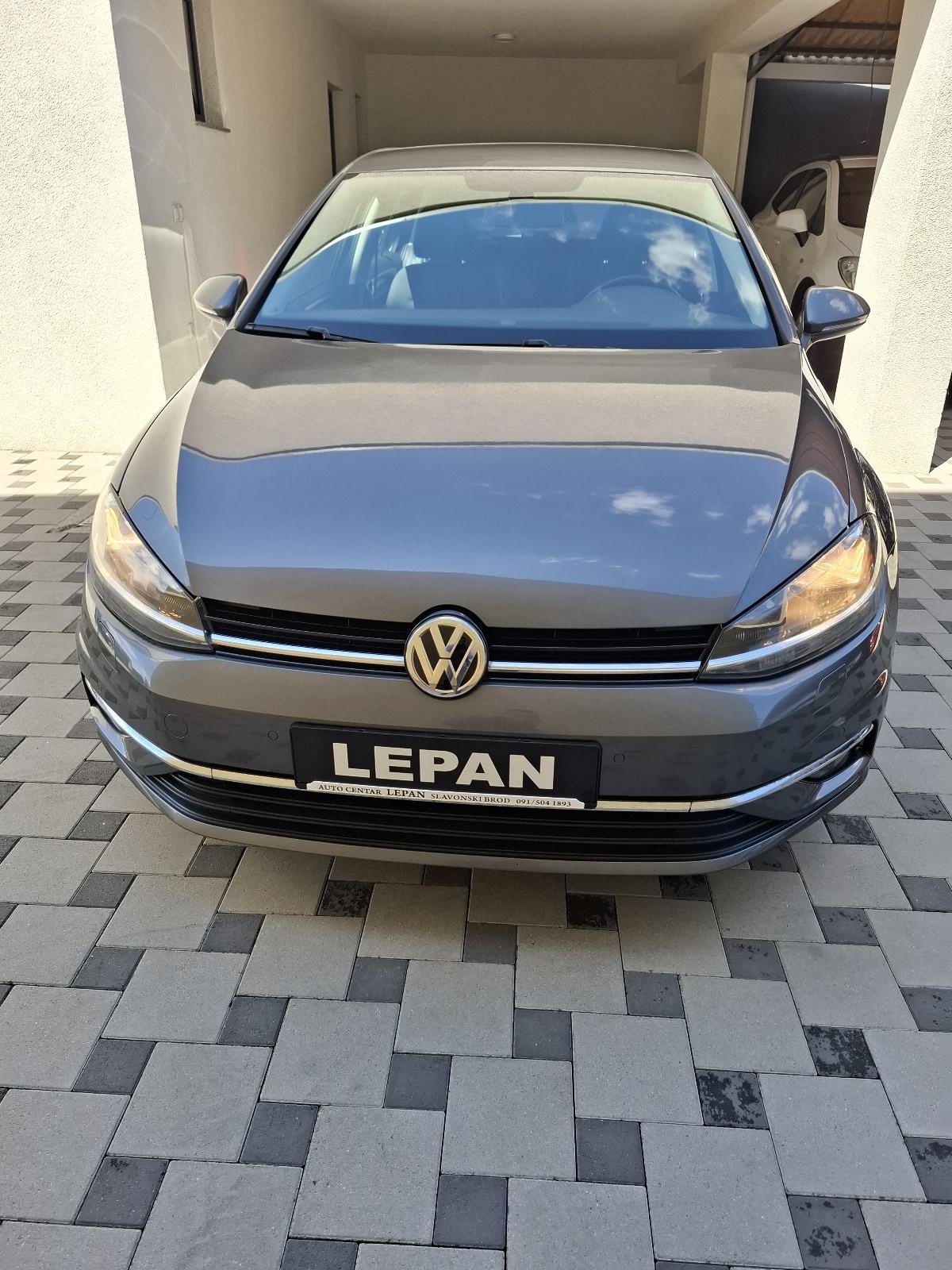 Golf 7 5 1 6 TDI RABBIT KAMERA RADAR JAMSTVO 171tkm 2017 VELIKI SERVI, fotografija 3