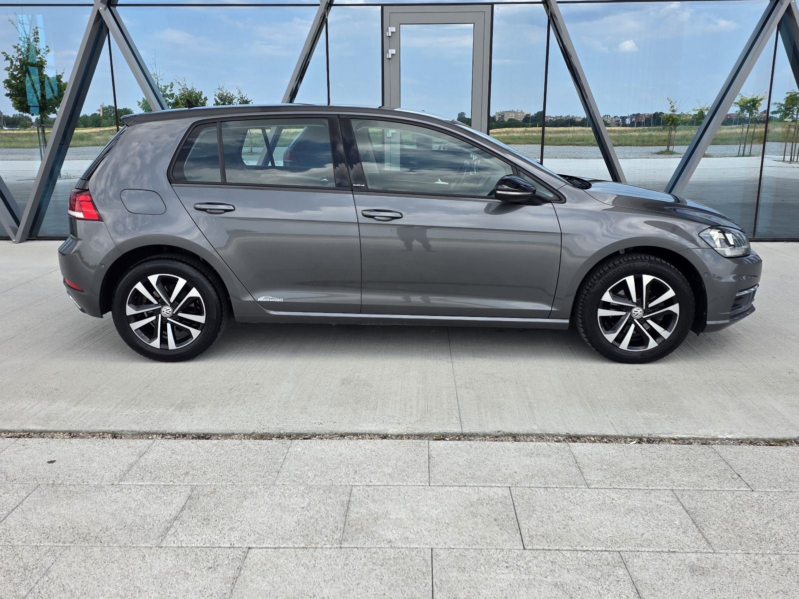 VW Golf 7 1.0 IQ DRIVE,85KW,132 T.K.M, fotografija 7