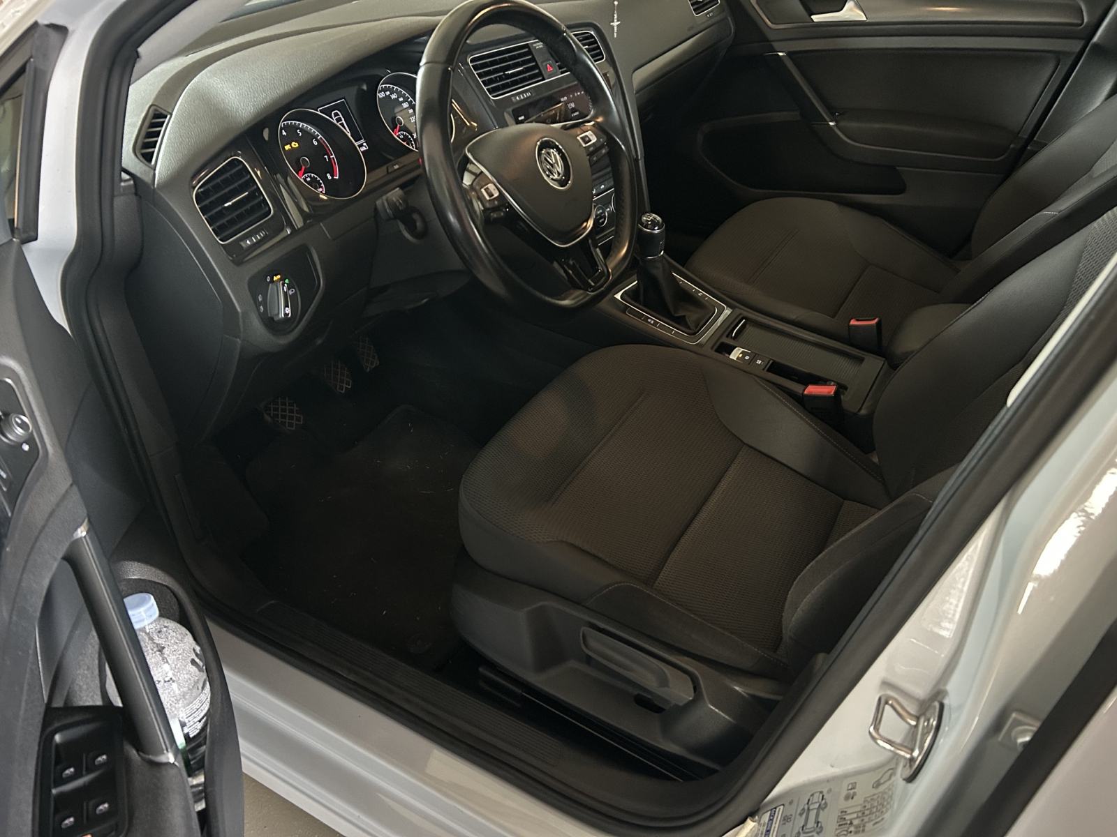 VW Golf 7 1,0 TSI, fotografija 9