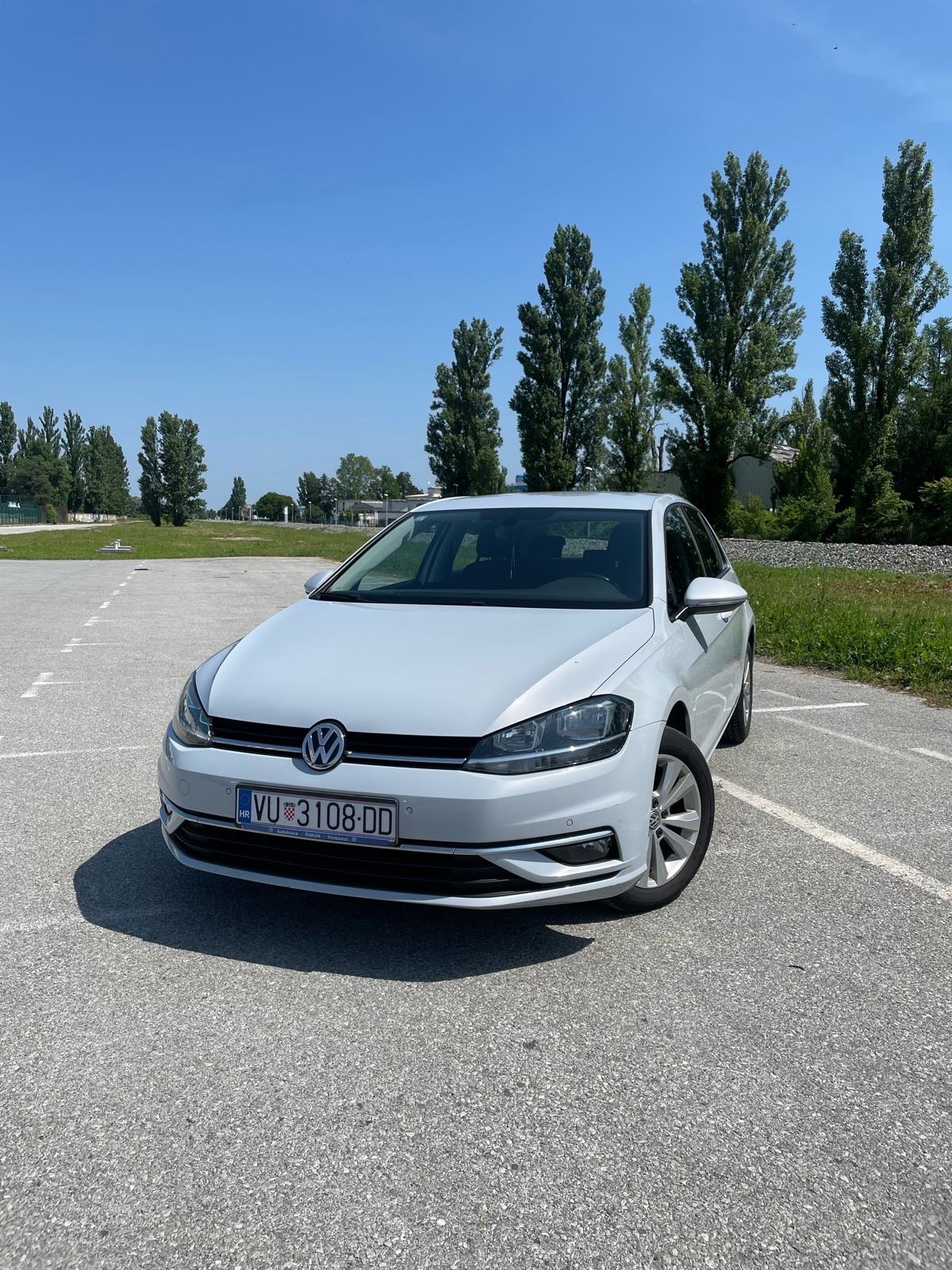 VW Golf 7 1,0 TSI, fotografija 1