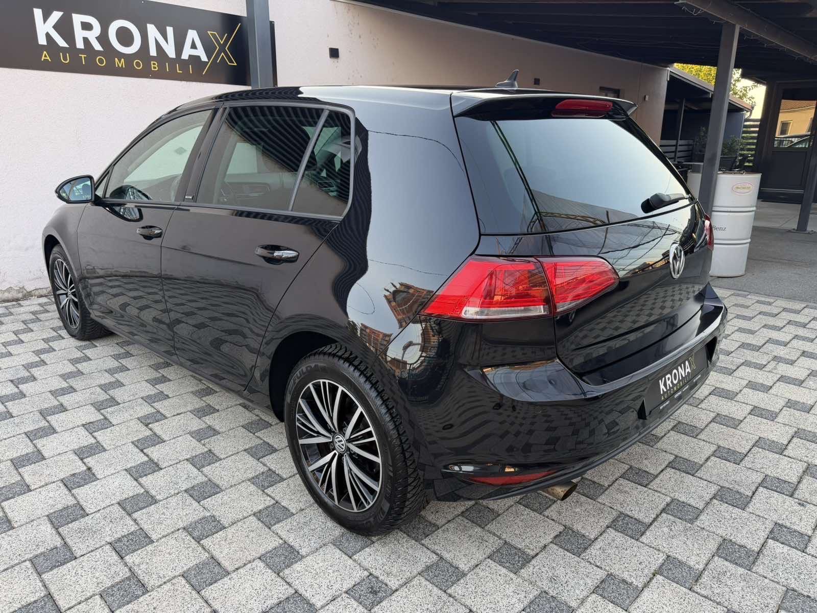 VW GOLF 7 1,2 TSI Allstar (AUT.KLIMA,NAVI,TEMPOMAT,SERVISNA…), fotografija 6