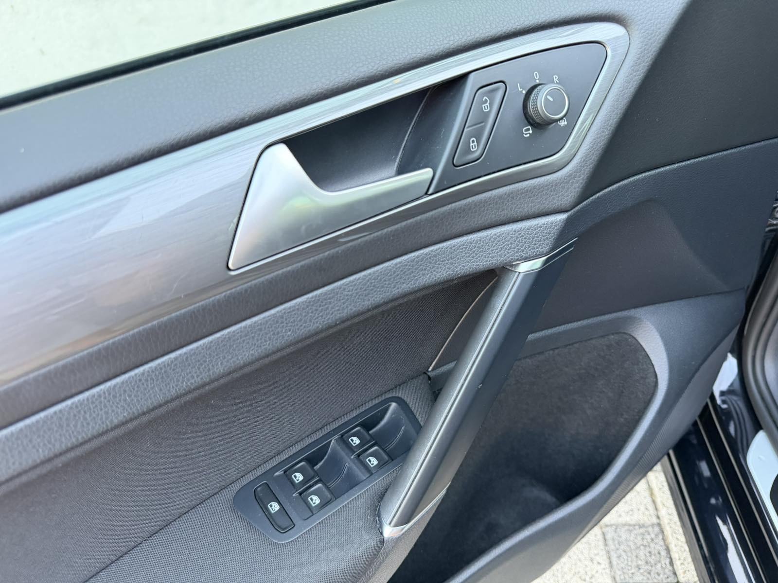 VW GOLF 7 1,2 TSI Allstar (AUT.KLIMA,NAVI,TEMPOMAT,SERVISNA…), fotografija 15