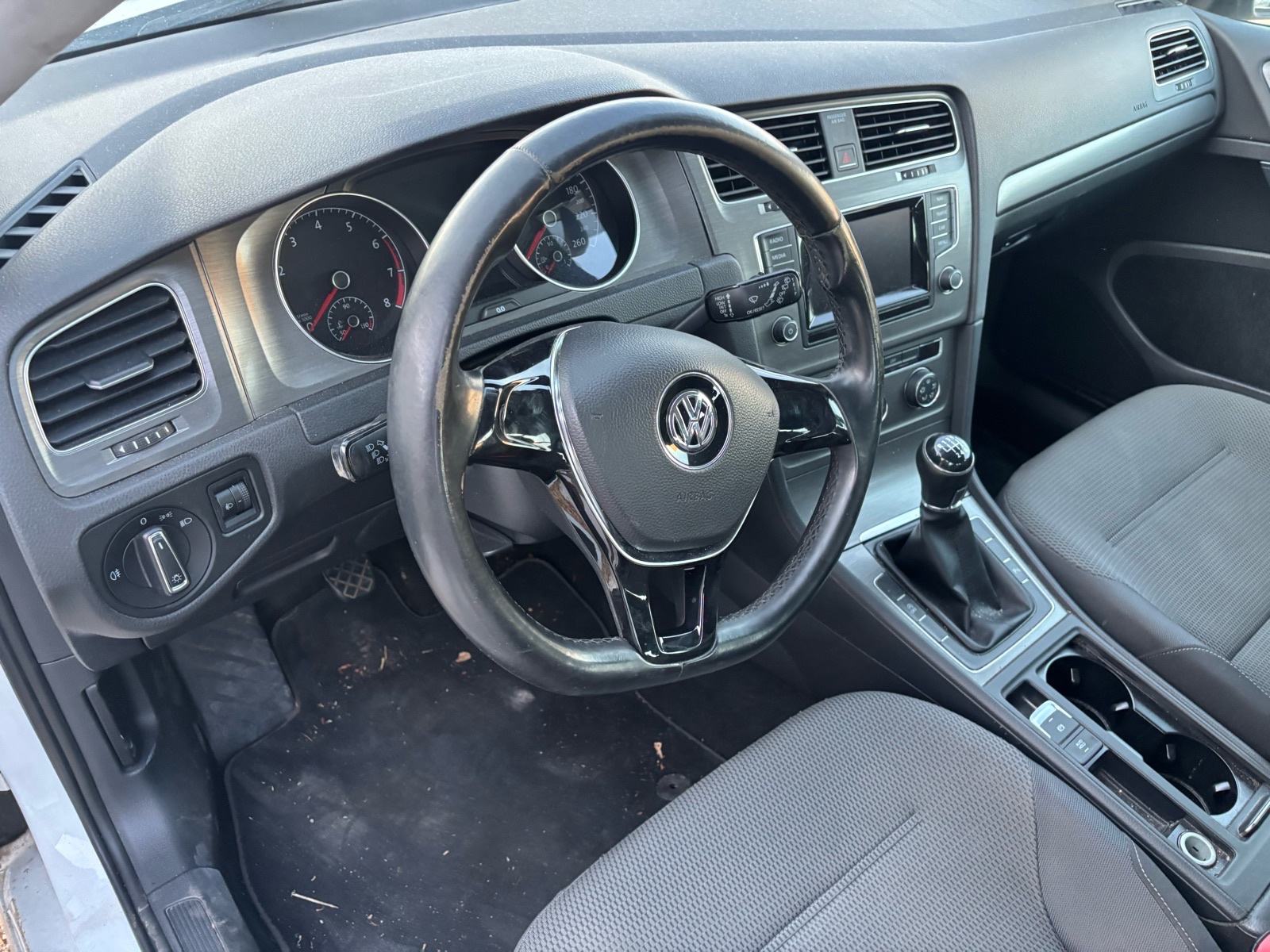 VW Golf 7 1,2 TSI BMT Električni kvar {Grom } 5500 Na ime kupca, fotografija 7