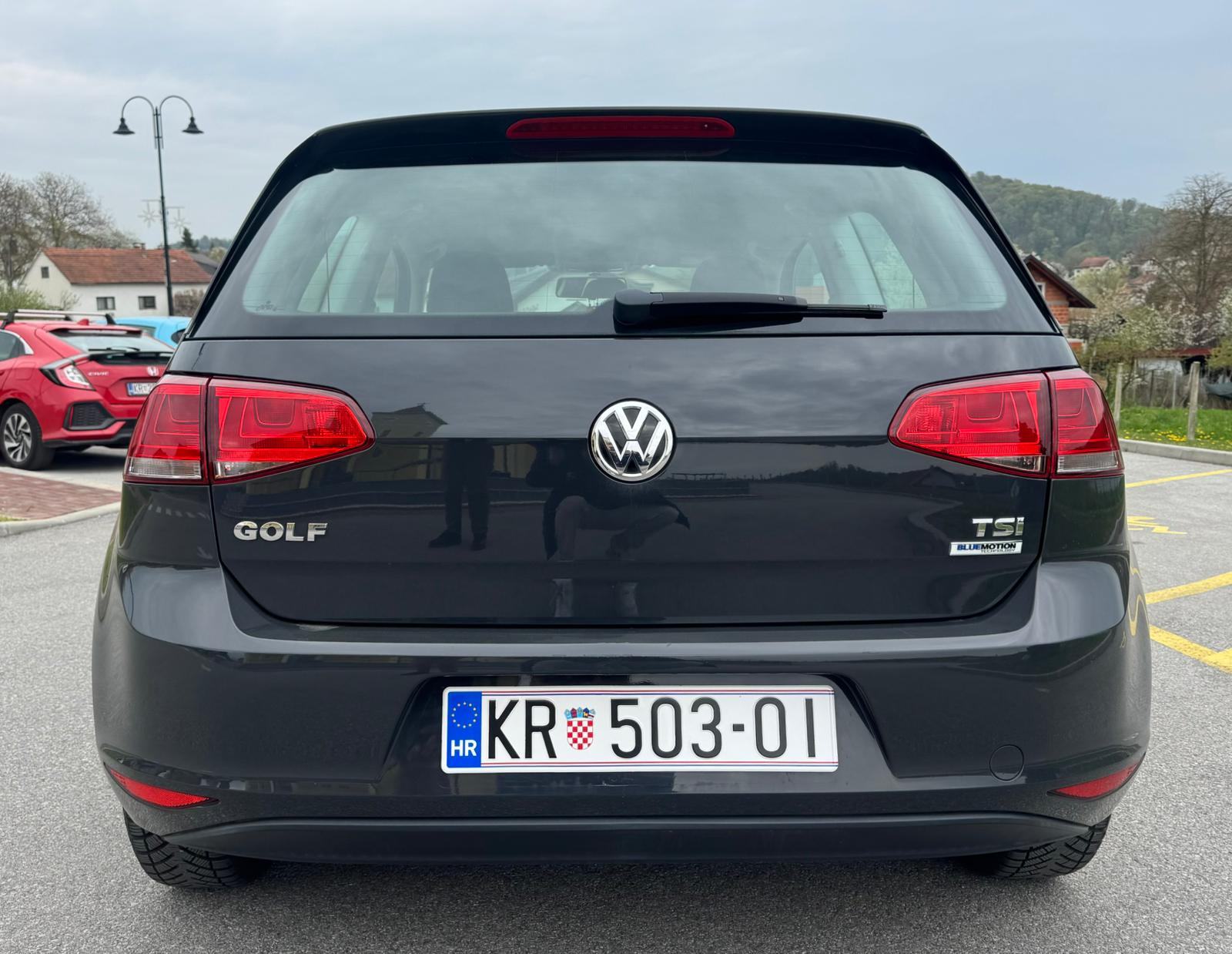 VW Golf 7 1,2 TSI BMT GRAU SIVA BOJA,VELIKI/MALI SER,REG.11/26,ODLIČAN, fotografija 6
