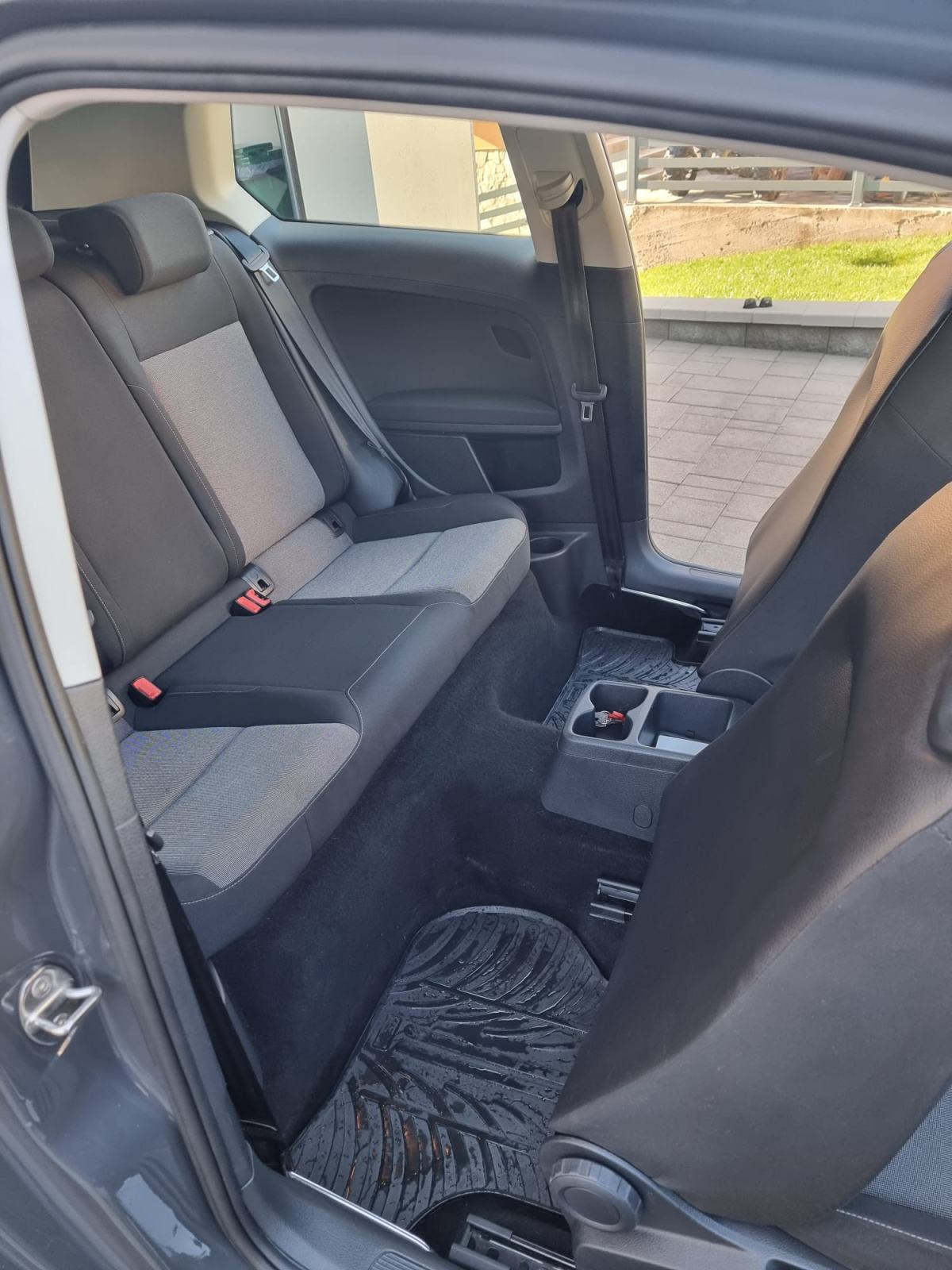 VW Golf 7 1,2 TSI BMT GRAU SIVA BOJA,VELIKI/MALI SER,REG.11/26,ODLIČAN, fotografija 11
