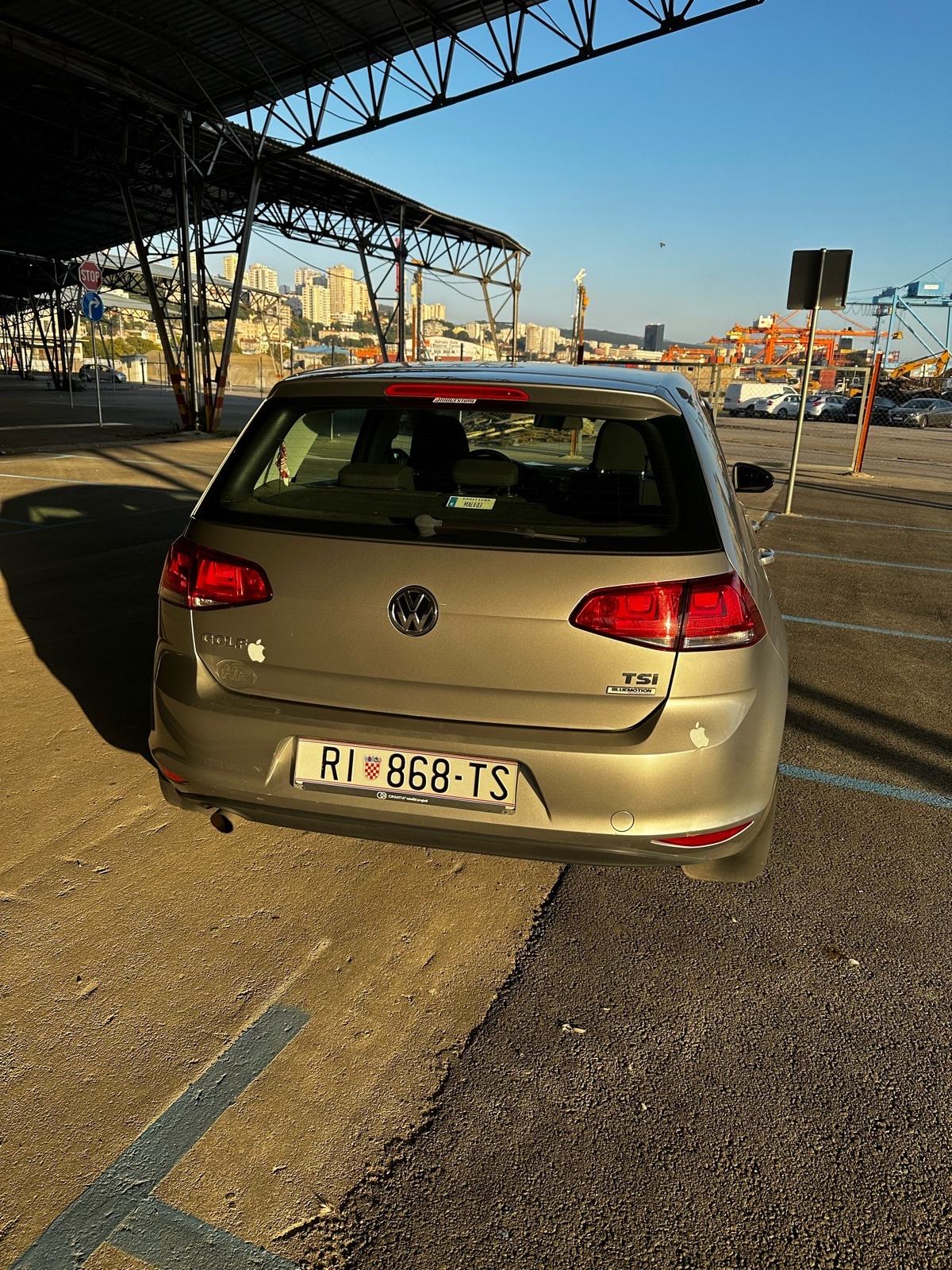 VW Golf 7 1,2 TSI RABBIT, 1. Vlasnik, fotografija 3