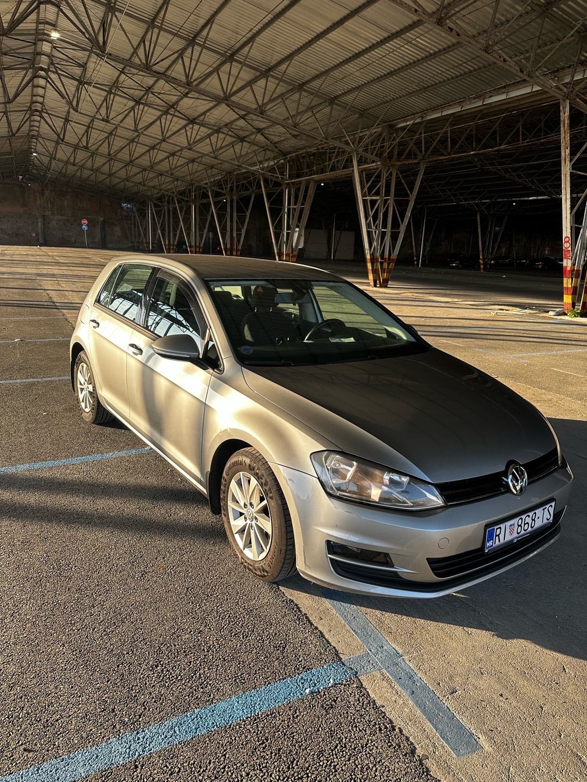 VW Golf 7 1,2 TSI RABBIT, 1. Vlasnik, fotografija 4