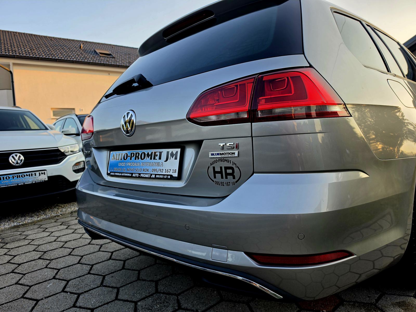 VW Golf 7 1,5 TSI,,ODLIČAN,,SERVISNA,,118314KM, fotografija 8