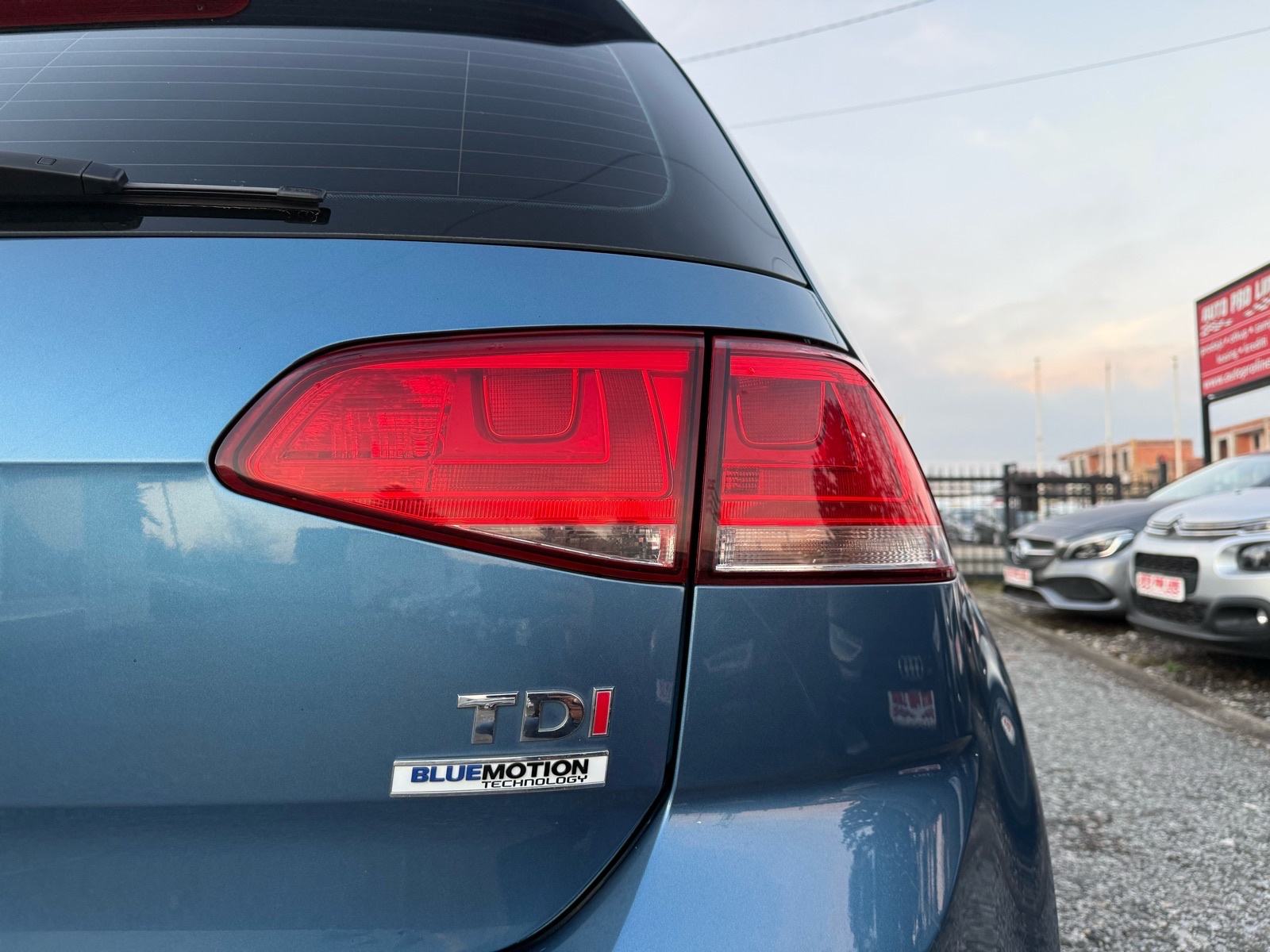 VW Golf 7 1.6 TDI *** 113.000 km *** 1.Vlasnik, 2017.godina, fotografija 7