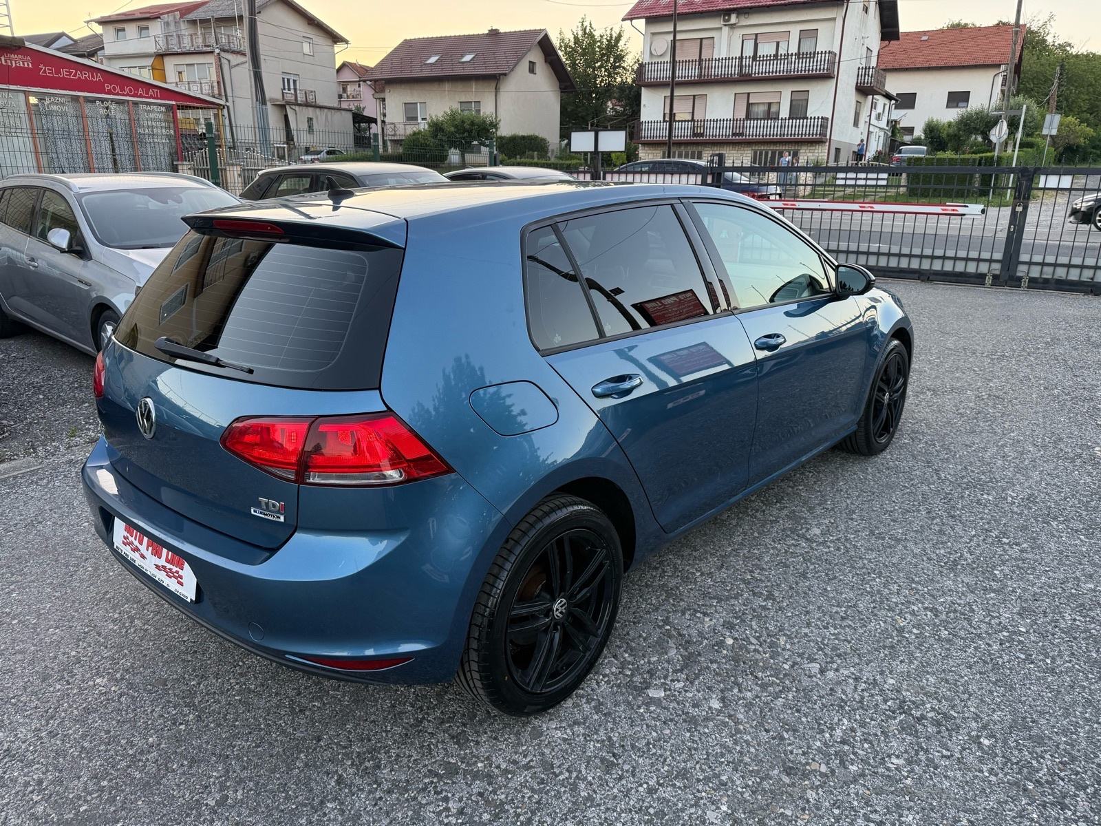 VW Golf 7 1.6 TDI *** 113.000 km *** 1.Vlasnik, 2017.godina, fotografija 4