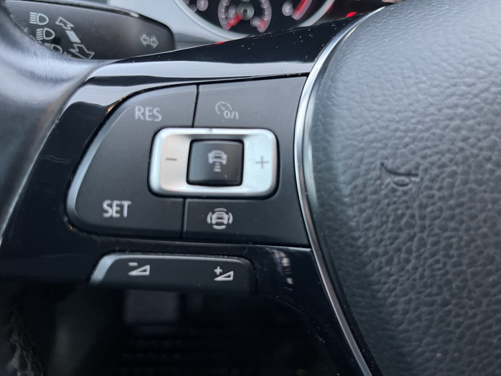 VW Golf 7 1,6 TDI 115 ComfortLine Nije uvoz, fotografija 13
