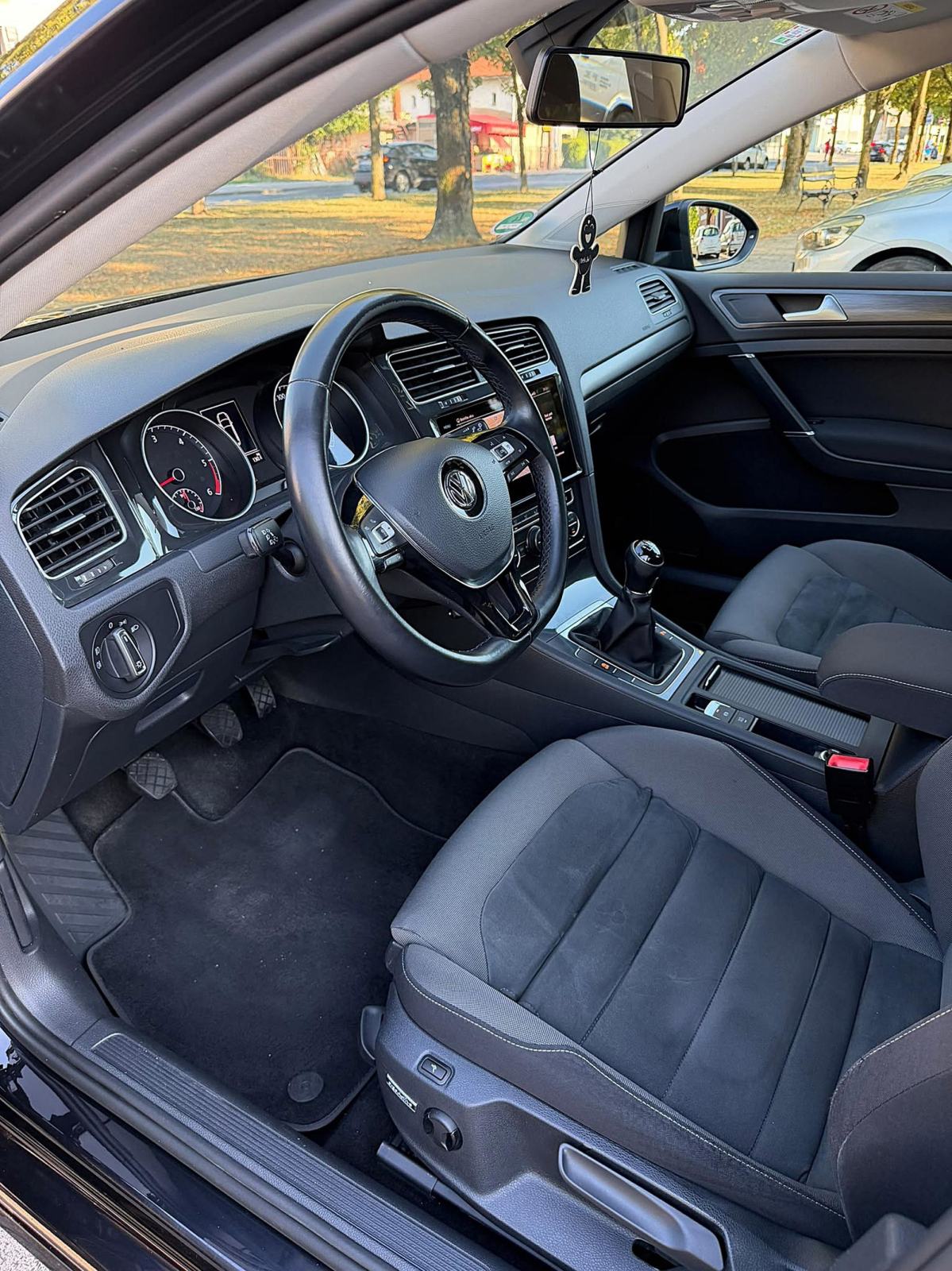 VW GOLF 7, 1.6 TDI, 116KS, LED, NAVI, ALU, ODLIČAN!, fotografija 11
