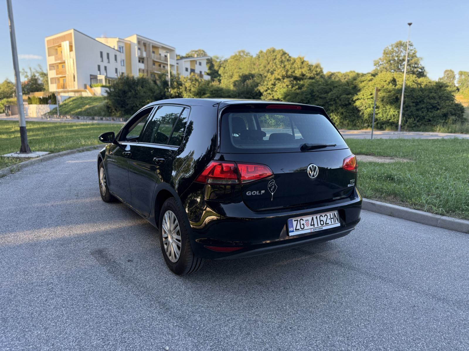 VW Golf 7 1,6 TDI, 2 VLASNIK, HR AUTO, VELIKI SERVIS, TOP STANJE 10/10, fotografija 7