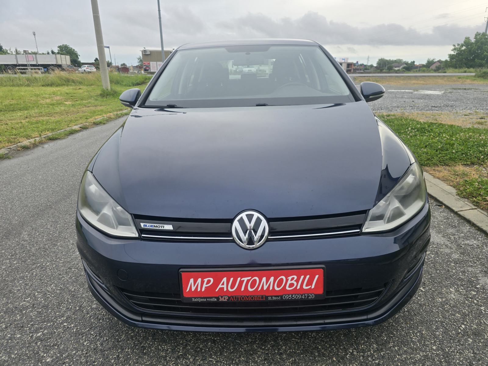 VW Golf 7 1,6 TDI-2015gd.md-NAVIGACIJA-110ks-6brzina,klima,KARTICE, fotografija 3