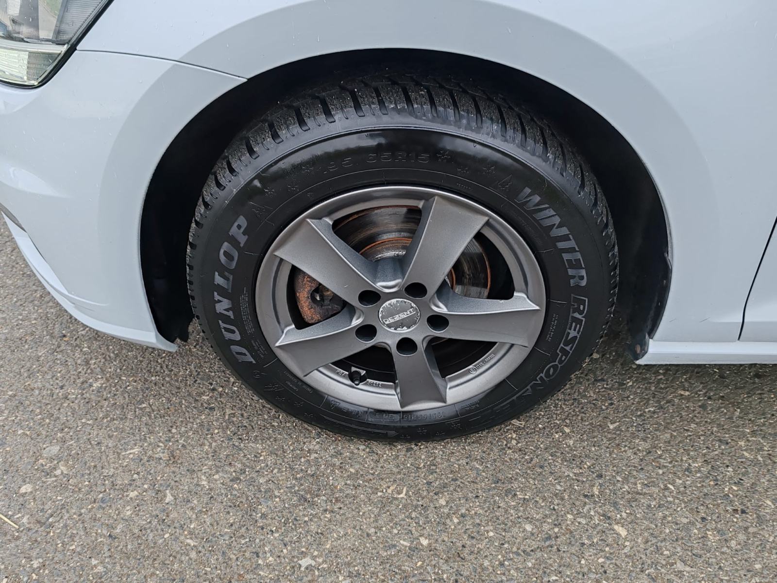 VW Golf 7 1,6 TDI , 2017 GODINA, 212000KM, KARTICE DO 36 RATA, fotografija 7