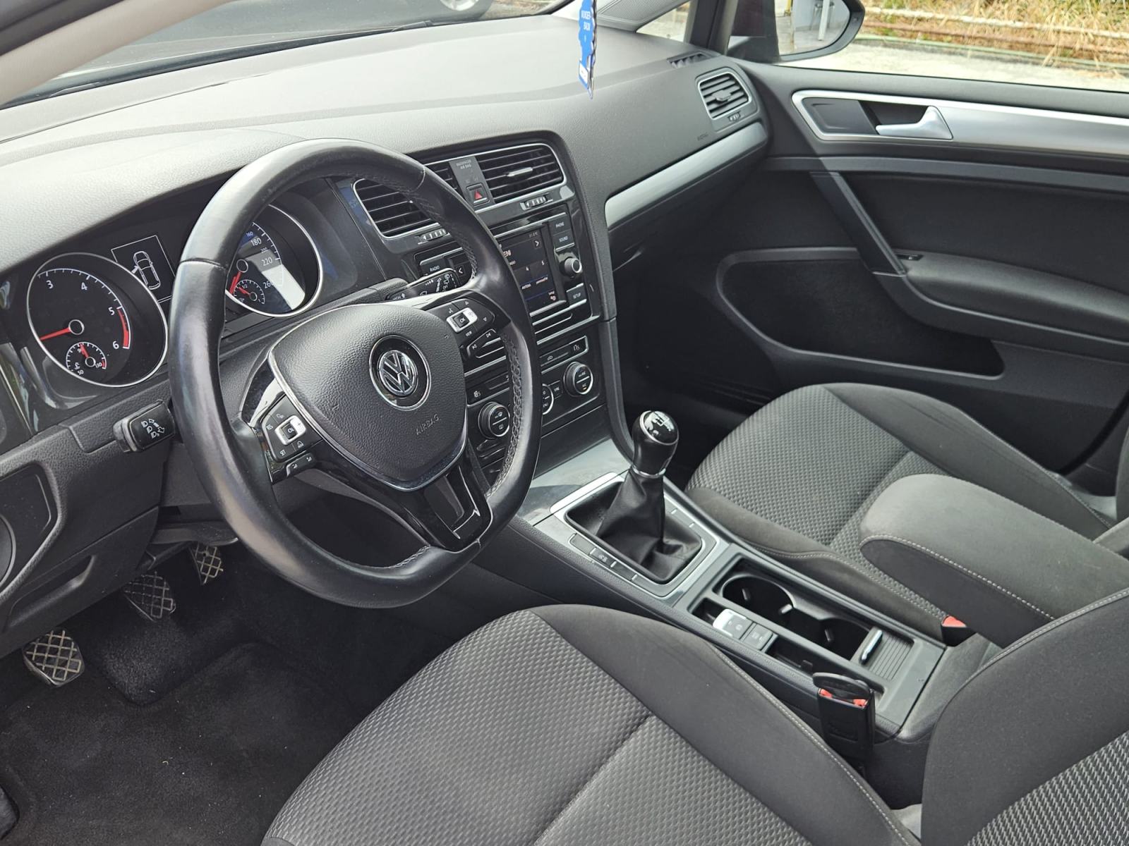 VW Golf 7 1,6 TDI 2017g."LIFT"-V.SERVIS-SERVISNA-GARANCIJA, fotografija 18