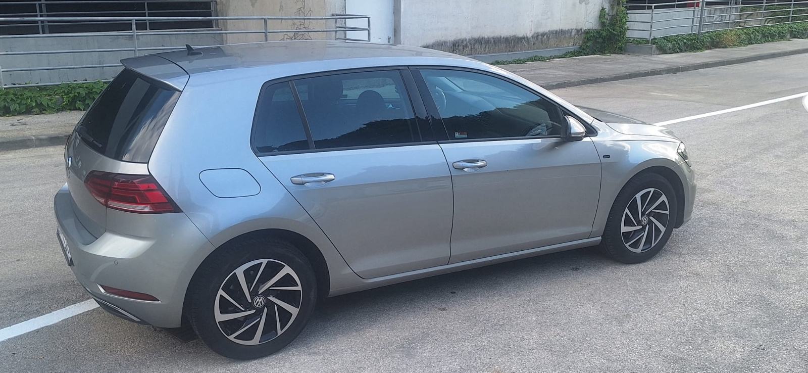 VW Golf 7 1,6 TDI 2019 god sa 178000 km, fotografija 15