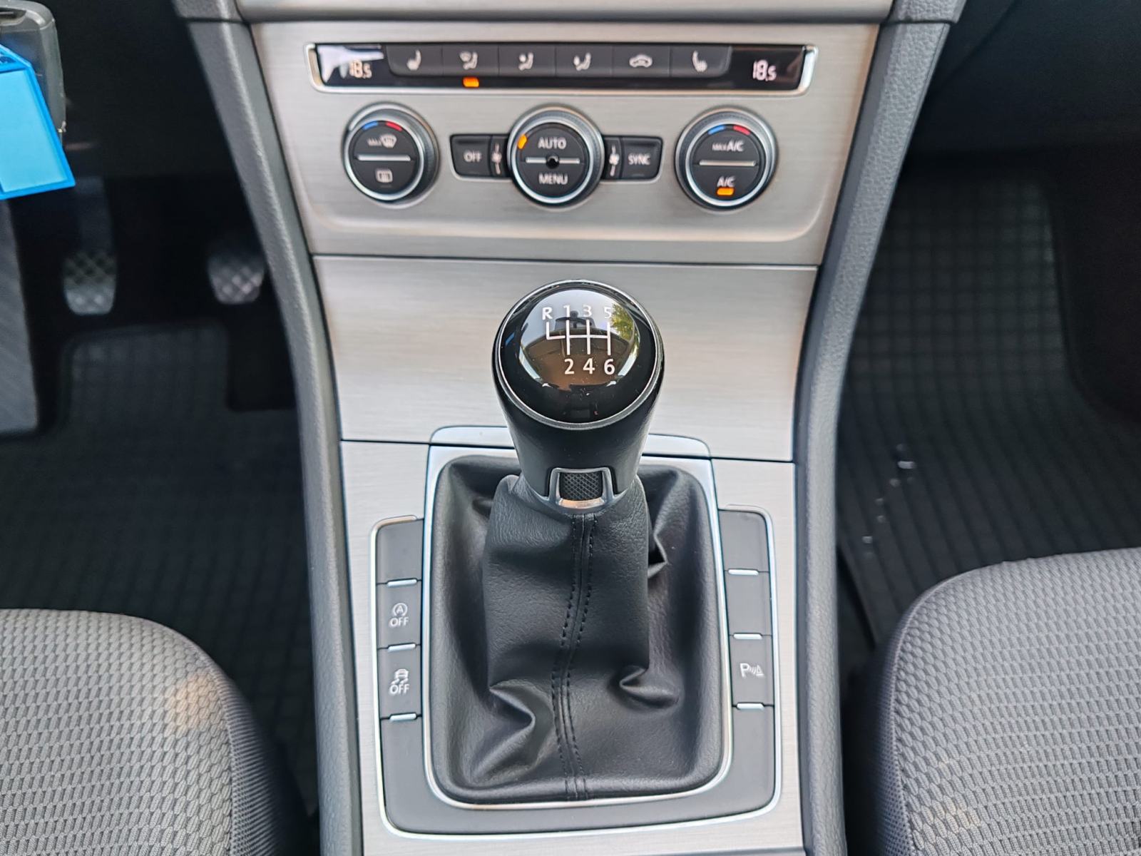 VW Golf 7 1,6 TDI 4X4, 2014 G, 186000 KM, fotografija 16