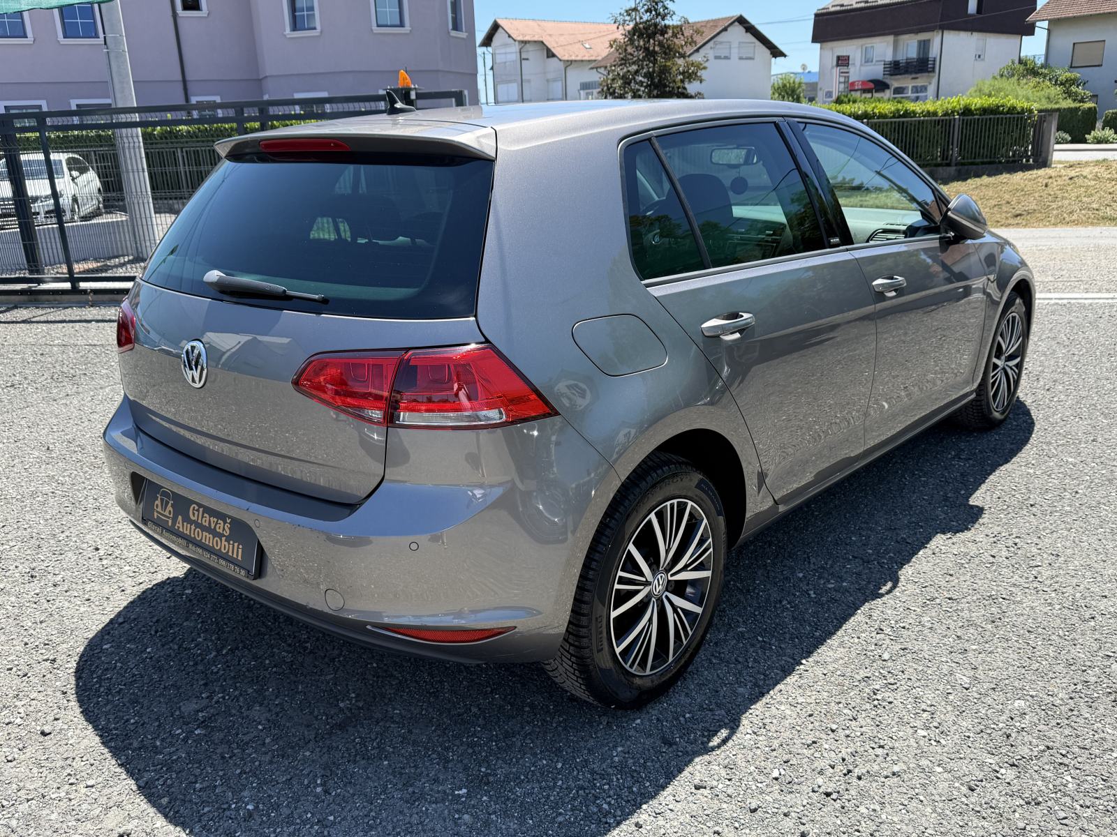 VW Golf 7 1,6 TDI ALLSTAR,NAVI,PDC,ACC,JAMSTVO,TOP STANJE!, fotografija 8
