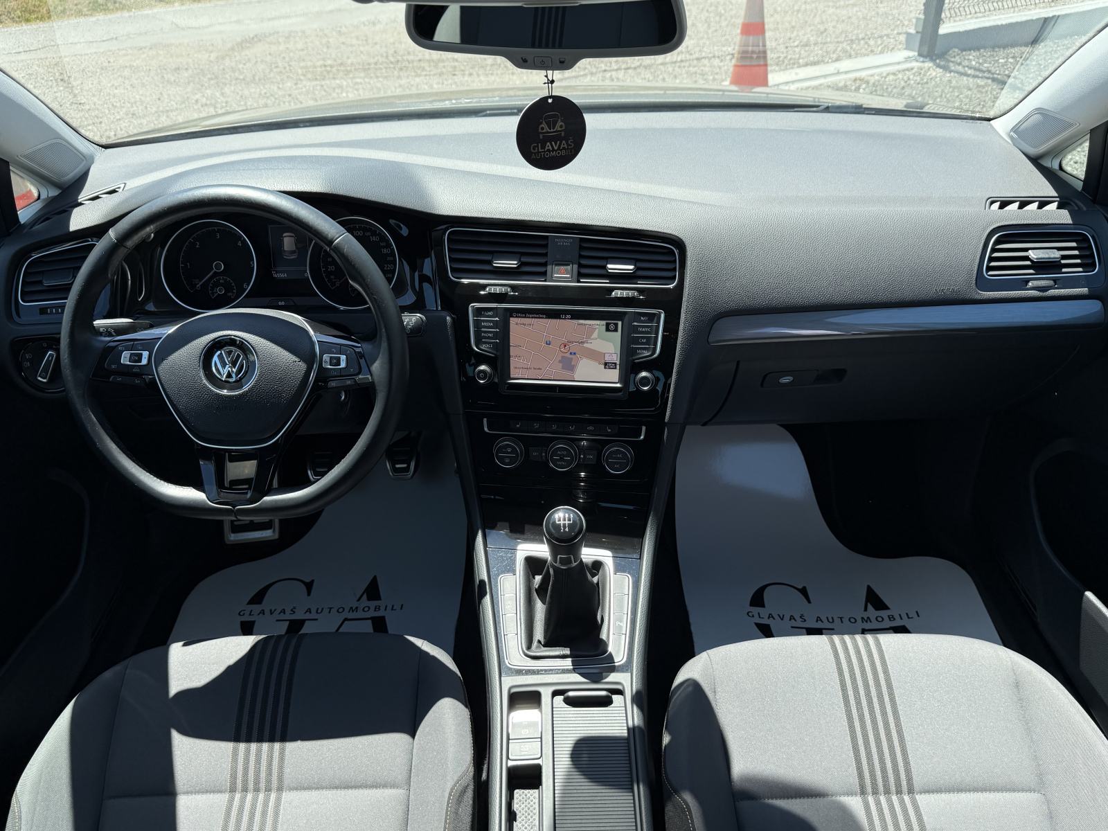 VW Golf 7 1,6 TDI ALLSTAR,NAVI,PDC,ACC,JAMSTVO,TOP STANJE!, fotografija 17