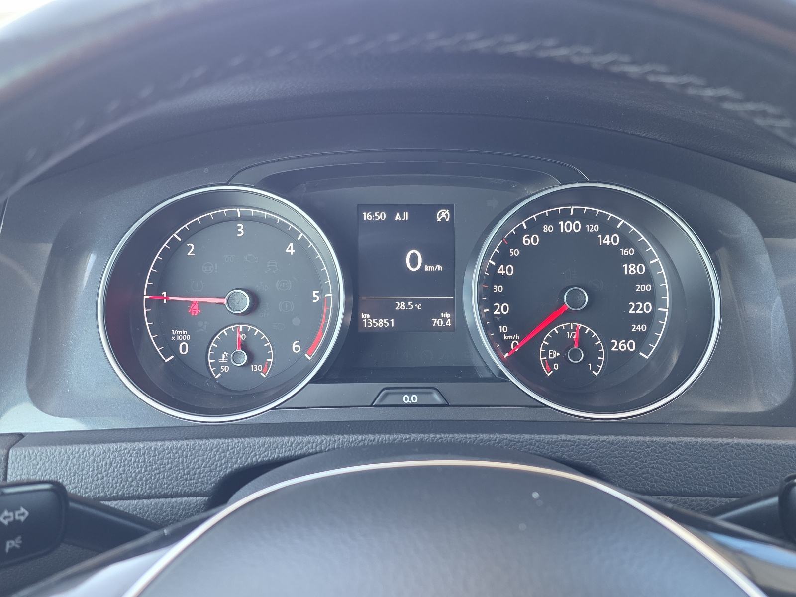 VW Golf 7 1,6 TDI ALU,NAVI,PARK SENZORI 135 T.K.M, fotografija 13